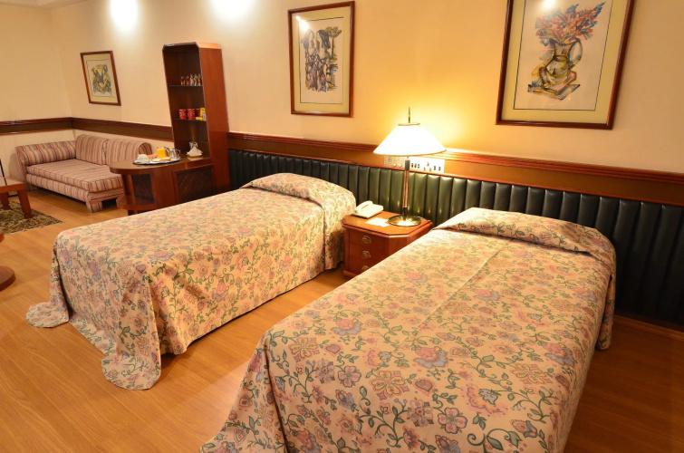 Hotel Gran Corona