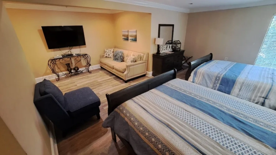 Quadruple Junior Suite