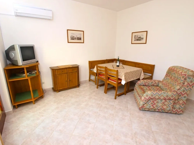 2 Bedrooms Standard Apartment