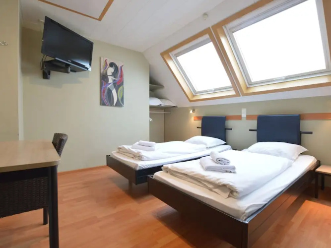 Spacious Home With Garden