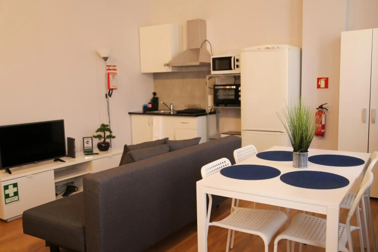 Bonsai Apartment II