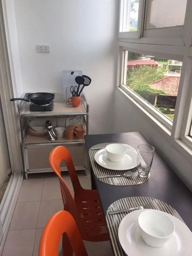 Zone Vill Studio Condo Burnham