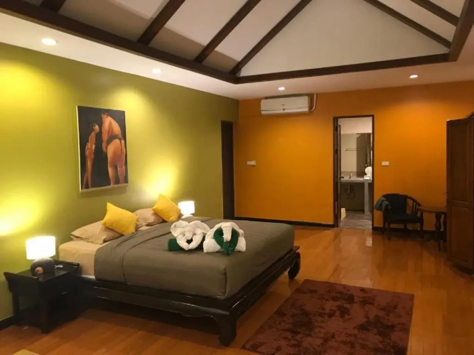 Deluxe Family Suite with pool view