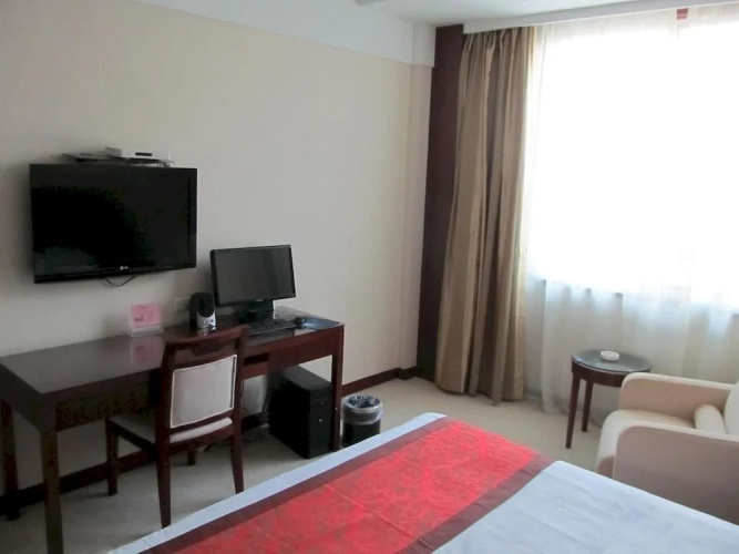 25 Hours Sunshine Hotel