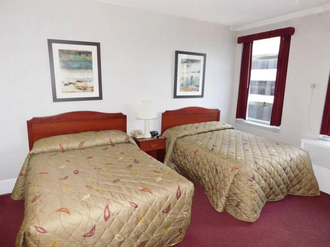 Hotel Harrington