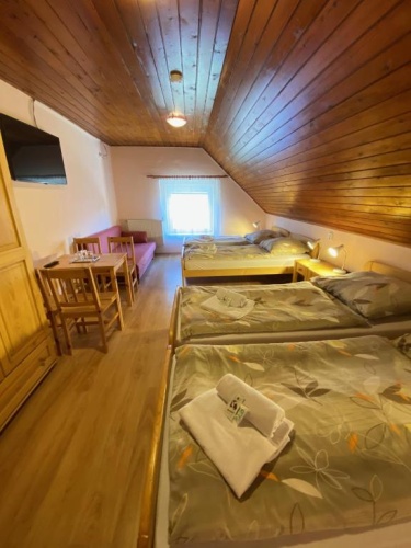 Standard Quadruple room