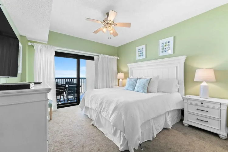 The Palms West 311