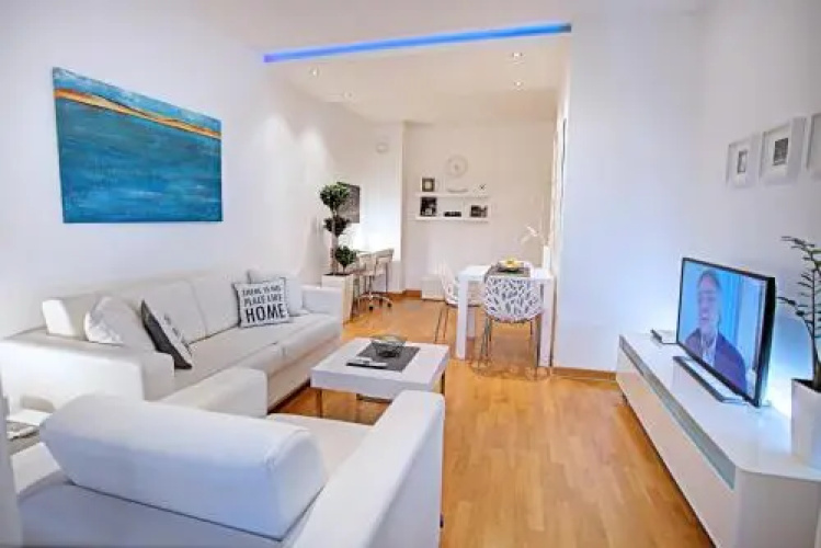 Belville Luxury Apartment