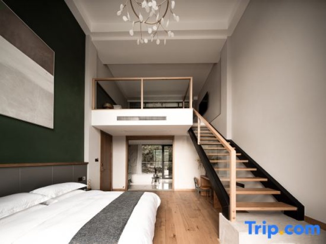 Duplex Suite with balcony