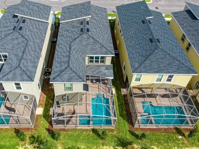 5 Bedrooms Cottage