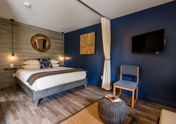 Treehouse Lodge