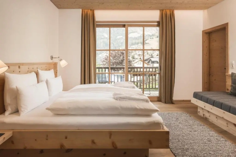 Standard Double room with balcony