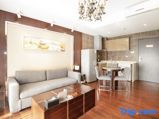 2 Bedrooms Deluxe Suite with view