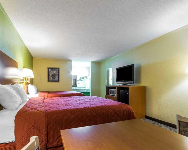 Econo Lodge Franklin South