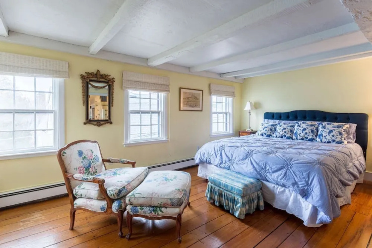 Rockmere Inn
