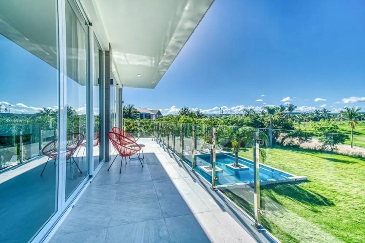 Modern and Fresh Oceanfront Villa