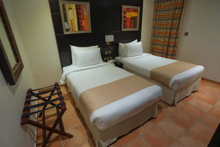 Al Nawras Island Resort