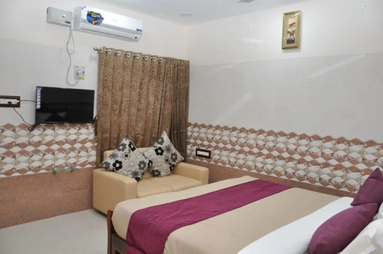 Deluxe Double Suite