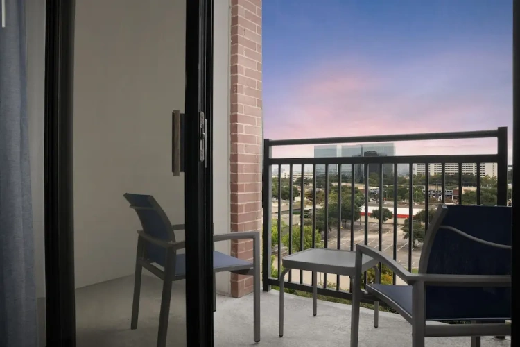 Standard Quadruple room with balcony
