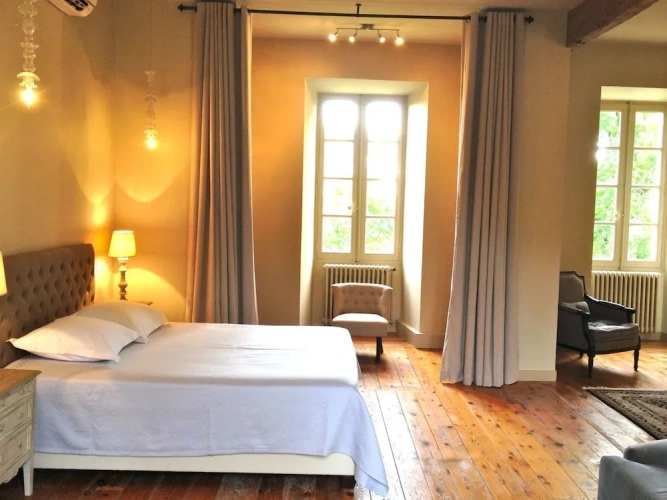 Suite with balcony