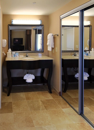 Double Suite