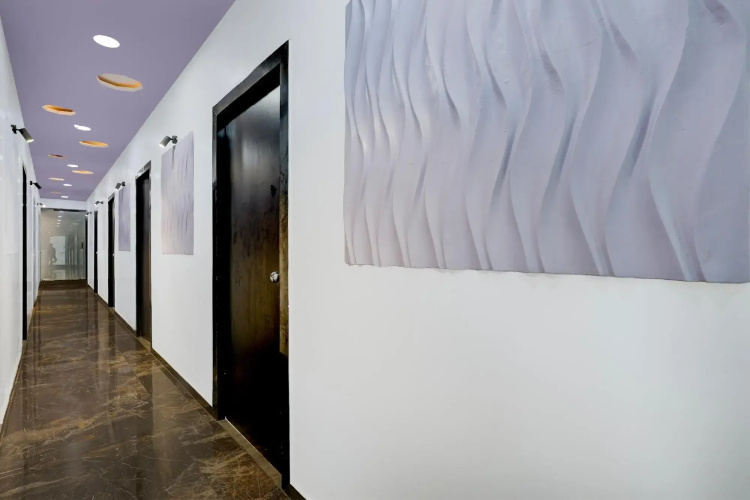Flagship 80673D Hotel The Superior