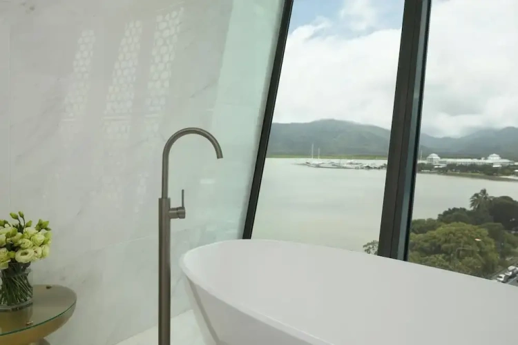 Sea Panoramic Bath Double room