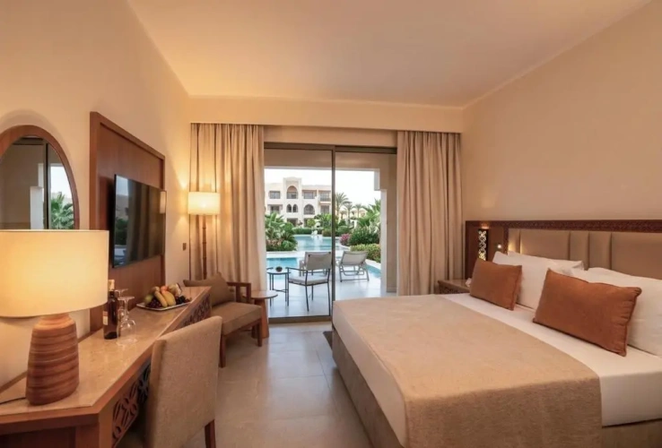 Deluxe Triple Family room