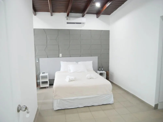 Ibrais Hostal