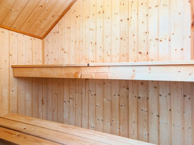 Modern Holiday Home With Sauna