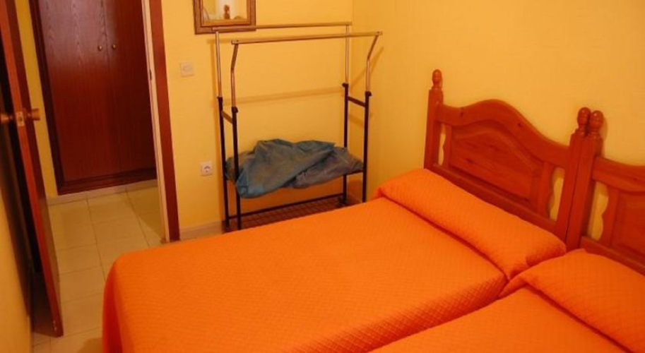 Apartamentos Jacinto Benavente