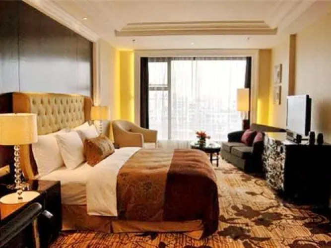 Days Hillsun & Suite
