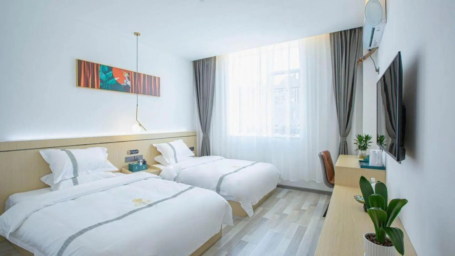 Shui Yun Lung Chau Hotel