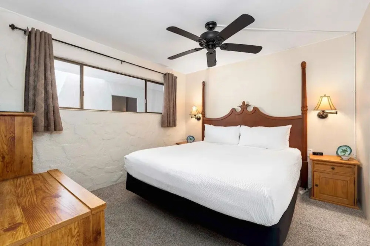 Oceanfront Complex No Stairs AC WIFI