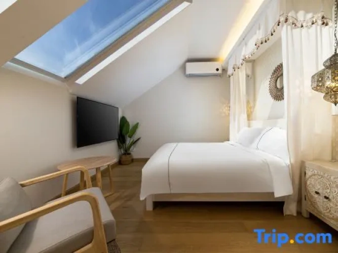2 Bedrooms Suite