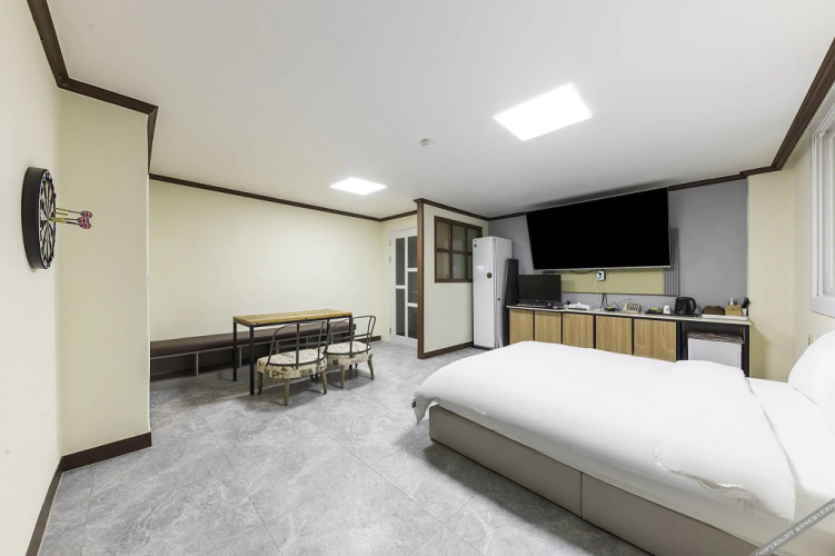 Cheongju Central (Central Hotel)