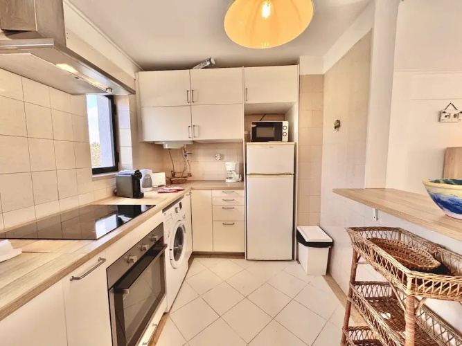 Vilamoura Central 11 With Pool by Homing