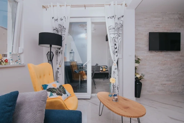 1 Bedroom Deluxe Apartment