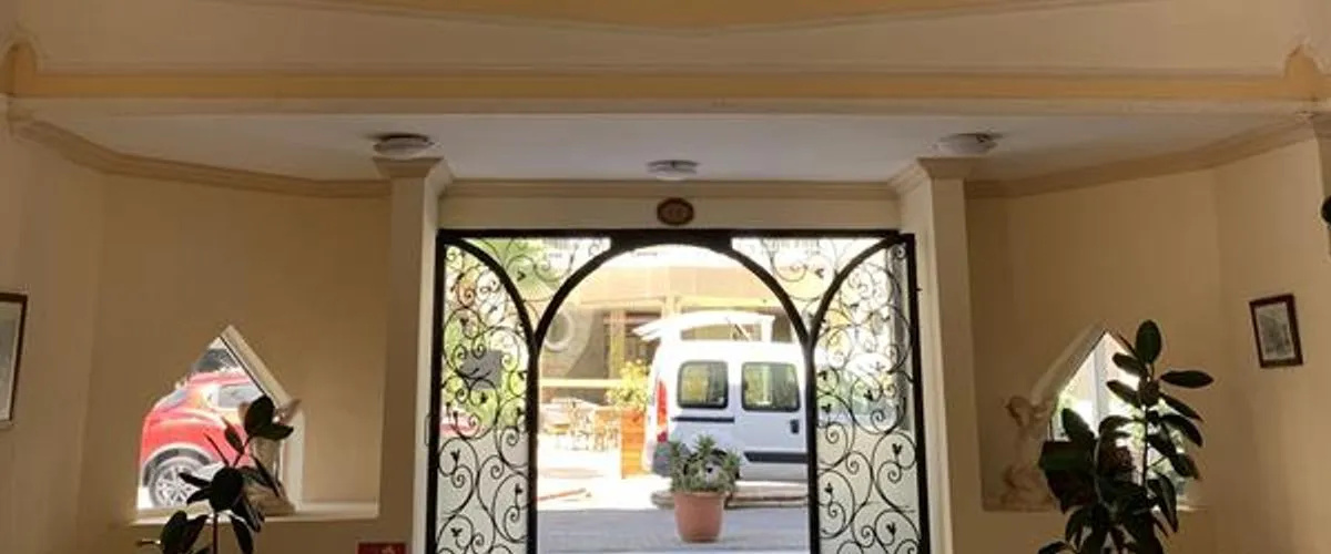 Zuhat Otel