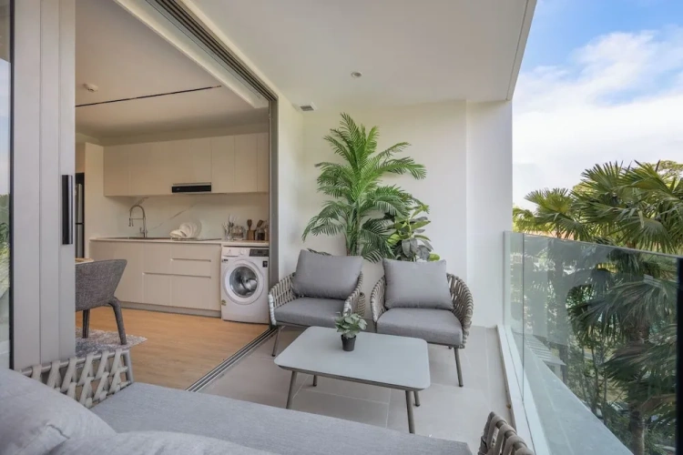 Deluxe Apartment