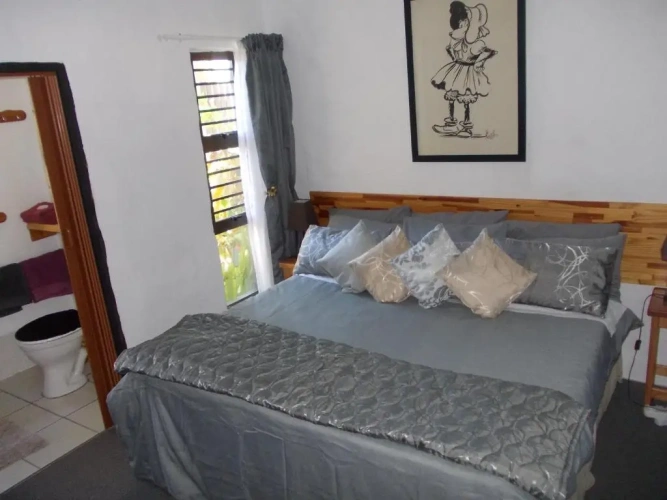 Standard Twin room with view