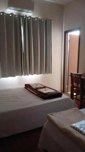 J2 Hotel
