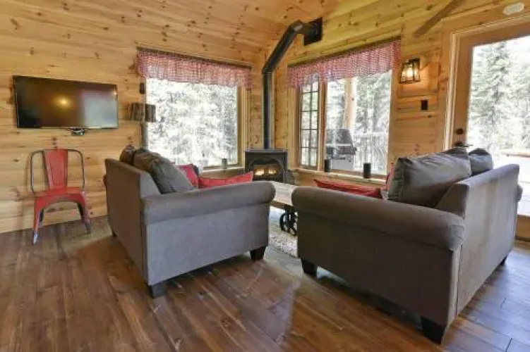 Chalet Husky 6
