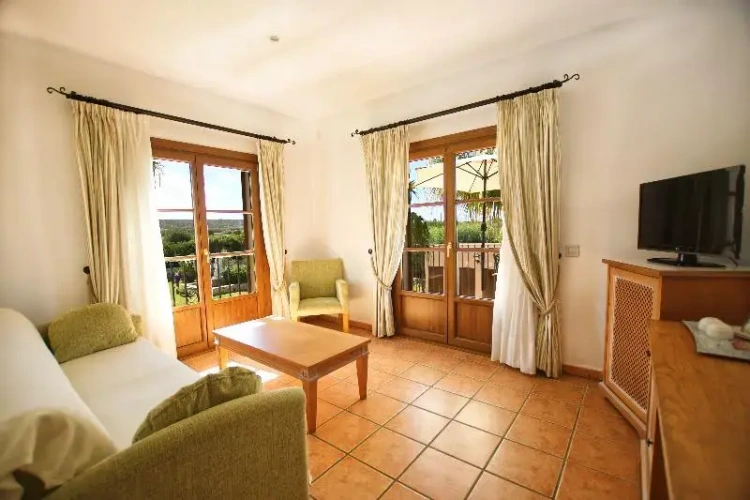 Superior Junior Suite