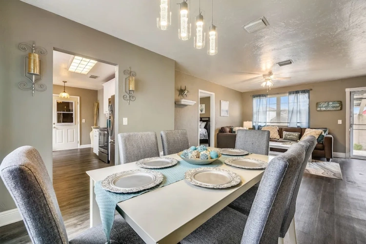3 Bedrooms Cottage