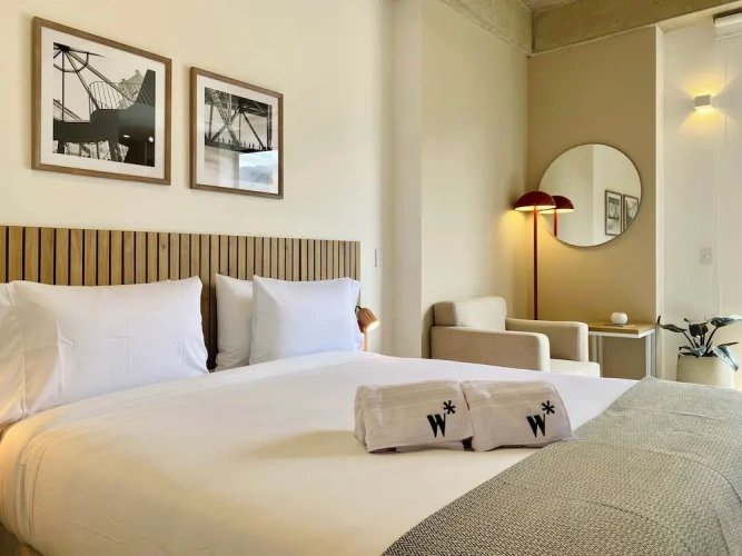 1 Bedroom Comfort Suite with city view