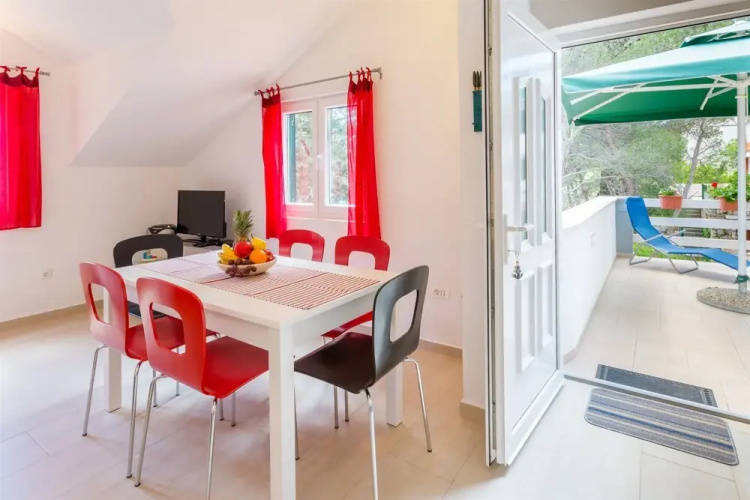 Apartment Ante