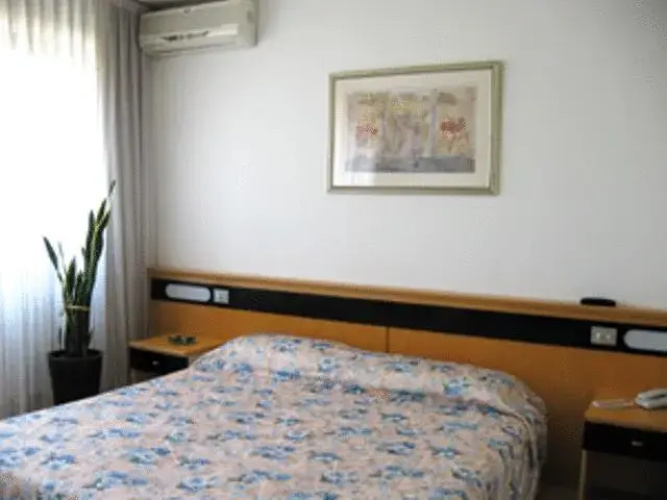 Hotel Noris