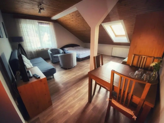 2 Bedrooms Suite with balcony