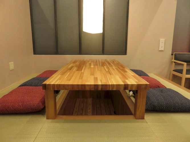 Oak Hostel Cabin